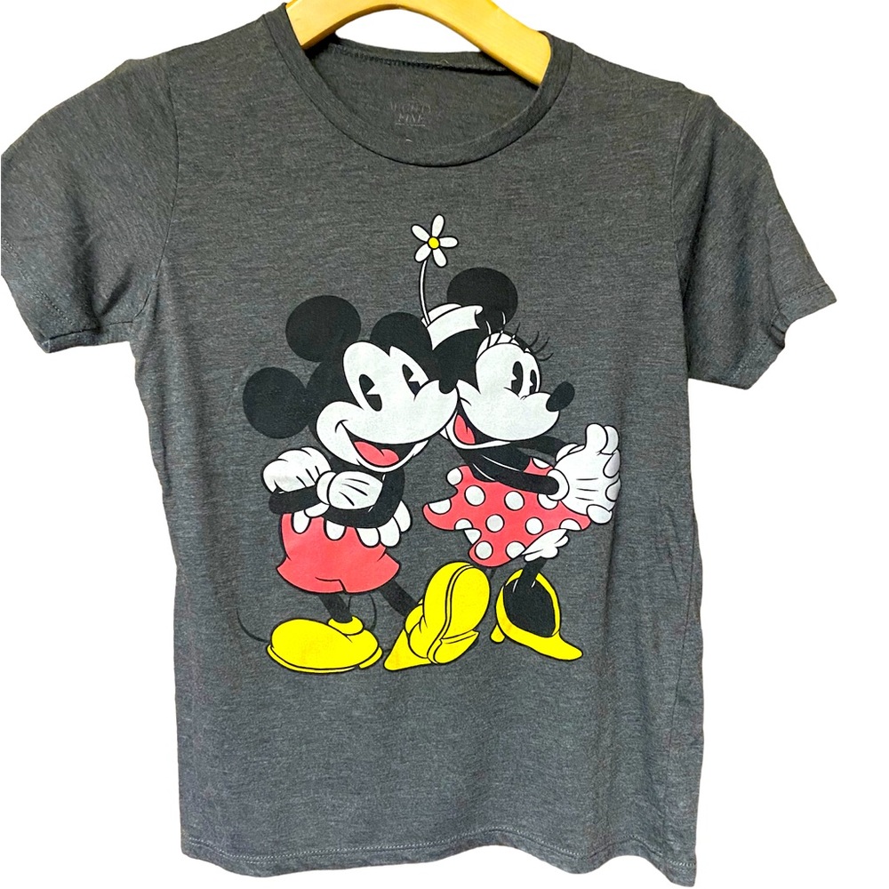 🌿🛍️Disney Mickey & Minnie Mouse T-shirt size S vintage style